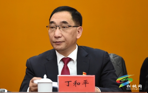 縣委經濟工作會議召開