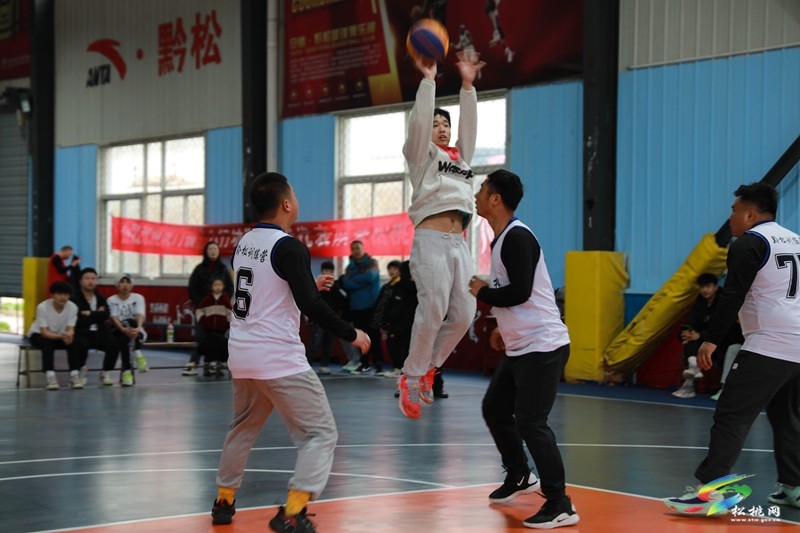 全民運動賀新春：春之健“運動松桃”——3V3籃球對抗賽開幕