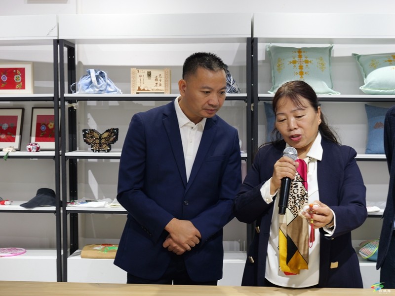 【粵黔協作·莞愛銅行】東莞沙田·銅仁松桃東西部協作工作座談會召開