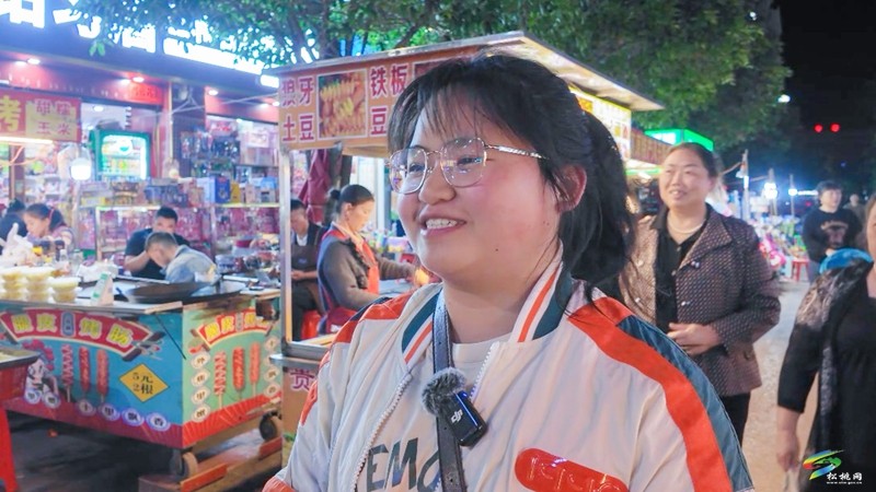松桃：小城夜市 五一“食”力全開